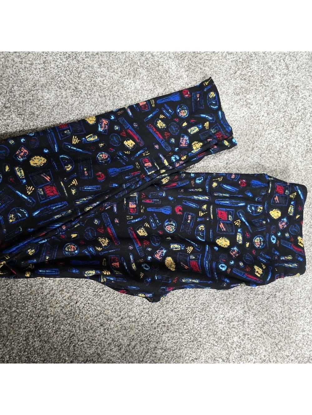NWOT LuLaRou leggings OS